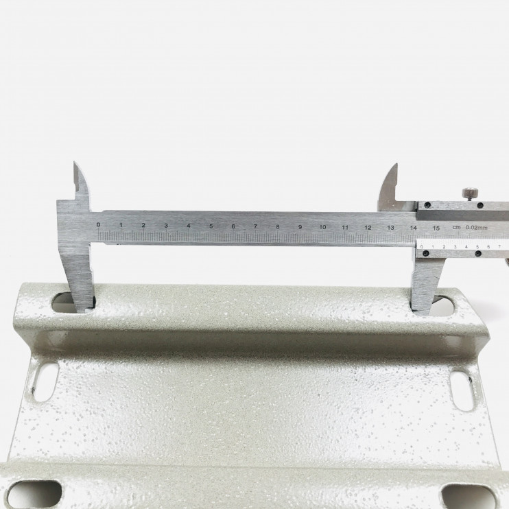 Переходник для установки двигателя пластина