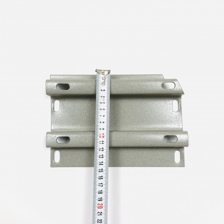 Переходник для установки двигателя пластина