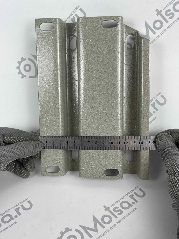 Переходник для установки двигателя пластина