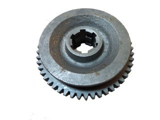 Шестерня вала трансмиссии (насадки на КПП) (49 зубов,под вал 6-тишлицевой) МБ-8D, МБ-10D