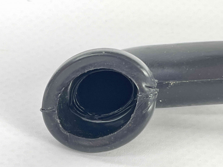 Трубка клапанной крышки Каскад