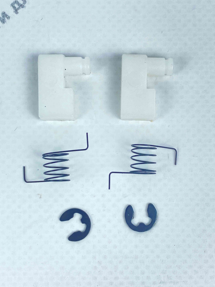 Собачки маховика с пружинами Цыганка,Forza 45,52 (компл= 2 собачки+2 пружины+2 шайбы)