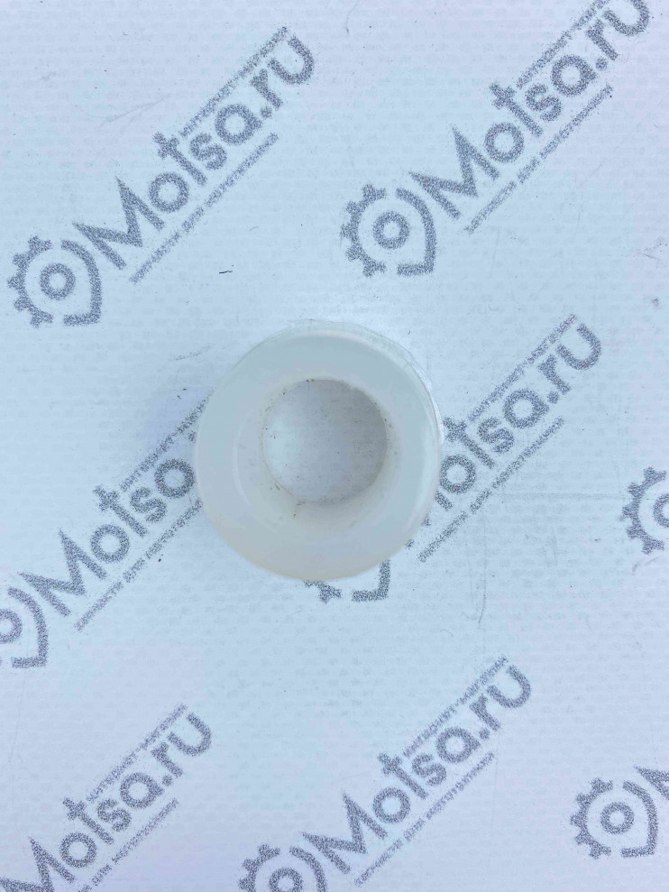 Втулка рычага снегоход Динго T150 подвески задней  нейлон 15х23х22мм