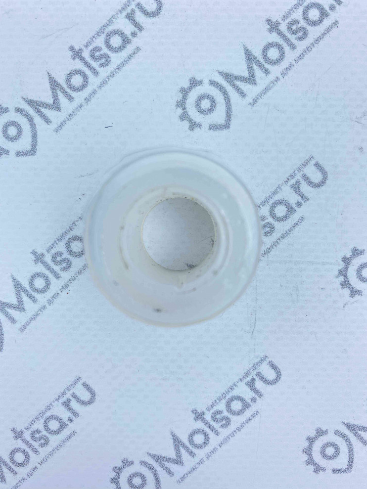 Втулка рычага снегоход Динго T150 подвески задней  нейлон 15х23х22мм