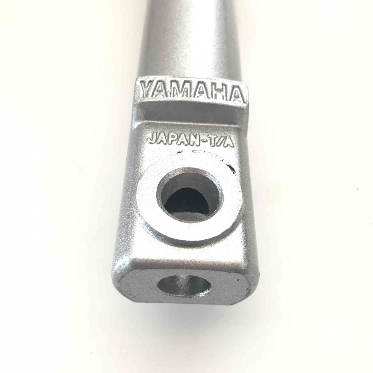 Перья передней вилки Yamaha YBR 125 нового образца