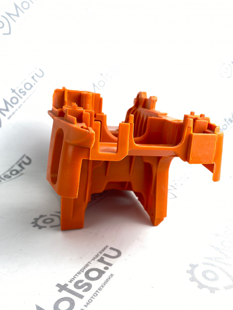 Картер двигателя Husqvarna 340