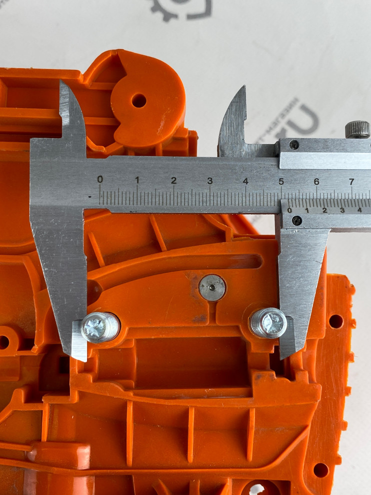 Картер двигателя Husqvarna 340