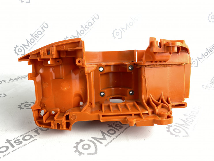 Картер двигателя Husqvarna 340