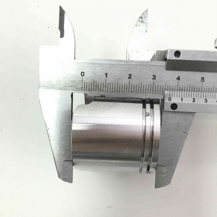 Поршень Husqvarna 353 в сборе