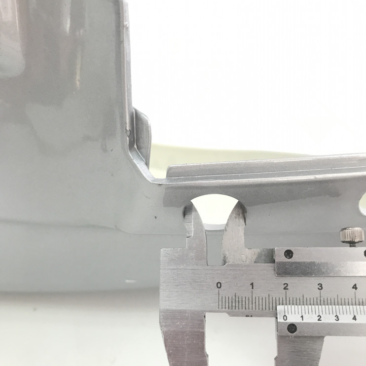 Облицовка боковая задняя левая серебристая Racer Lupus