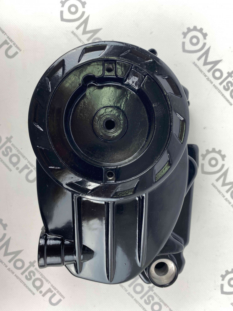 Крышка картера правая 154FMI