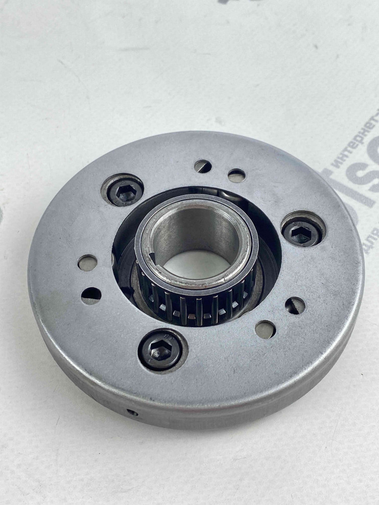 Муфта обгоная электростартера в сборе без шестерни 152QMI,157QMJ