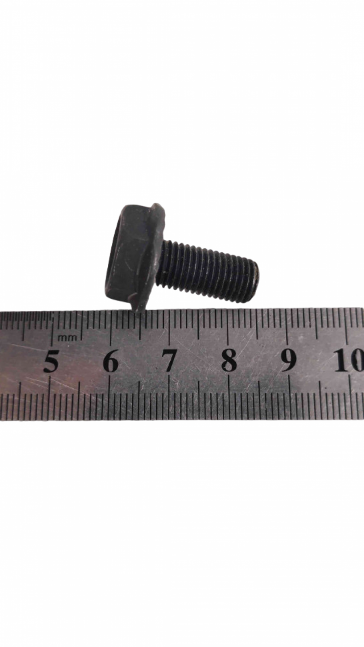 Болт вала каретки квадрат торцевой M8x17