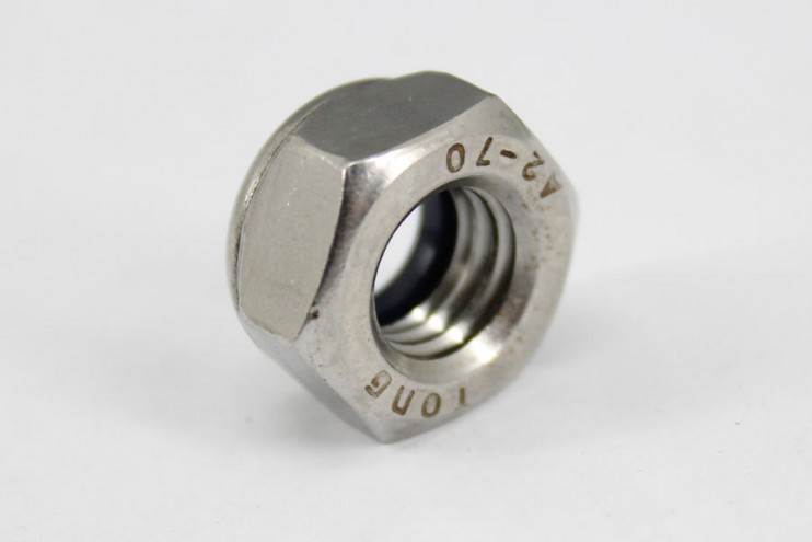 Гайка М10х1,5 самоконтрящаяся крепления ножей фрезы