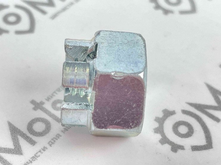 Гайка Урал генератора крупная резьба М12х1.75