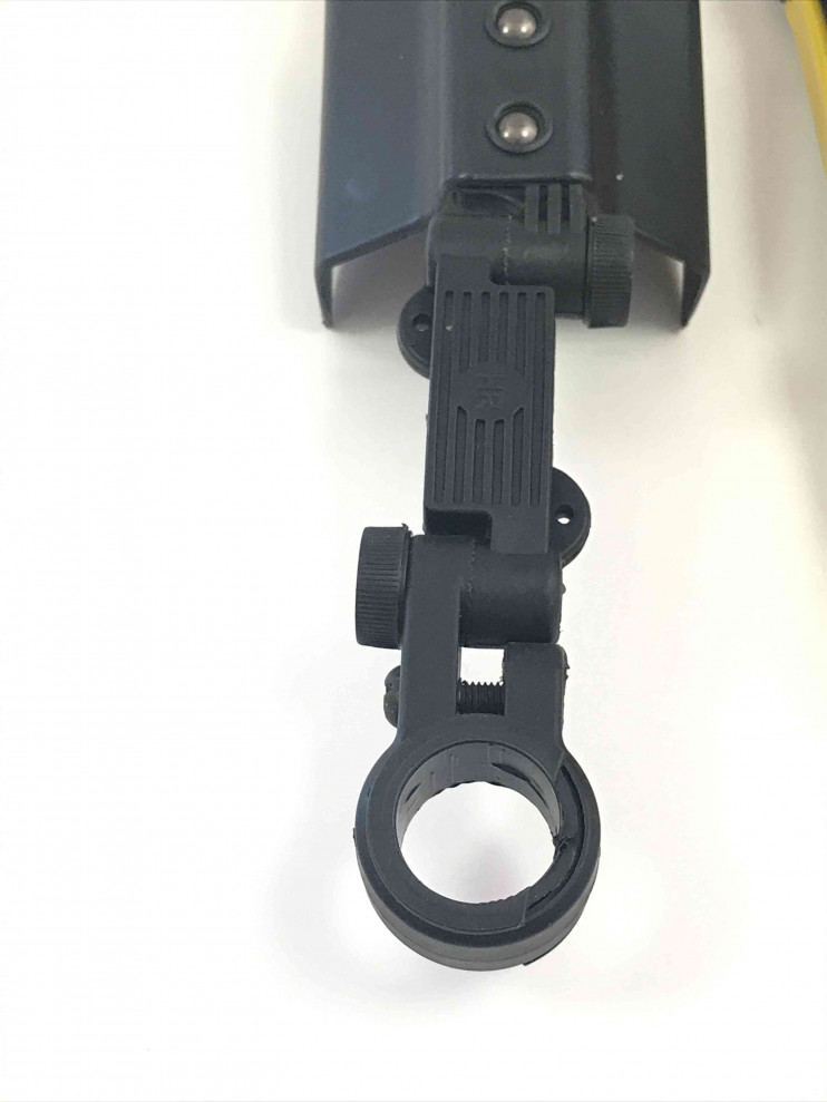 Крылья 26 пластик состоит из трех частей