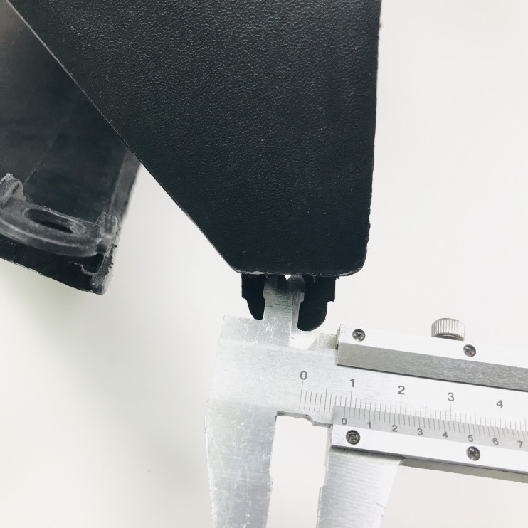 Облицовка подседельного багажника Scorpion F2