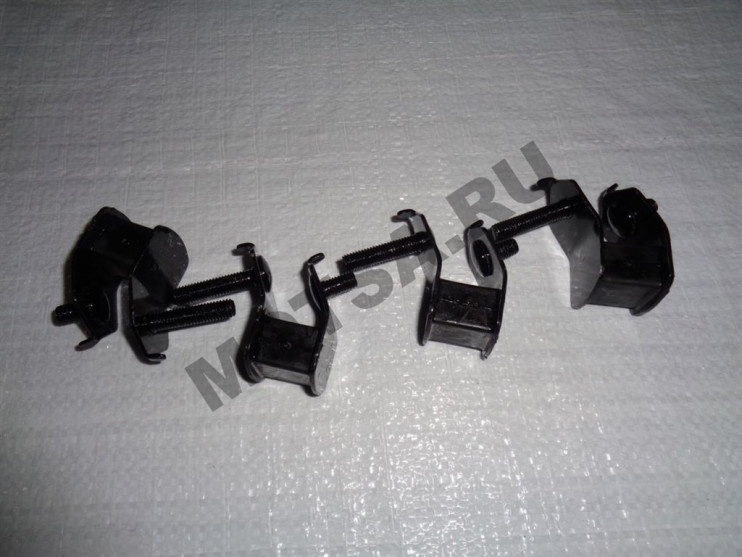 Амортизаторы генератора Honda GX120-GX200 3-4.5кВт