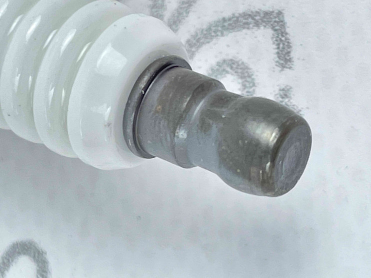 Свеча NGK BR7HS-10 (6350/1098) лодочные моторы: Suzuki 2T,Tohatsu 2T,Yamaha 2T