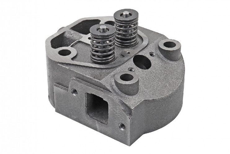 Головка блока цилиндра в сборе с клапанами R180 под форсунку без форкамер