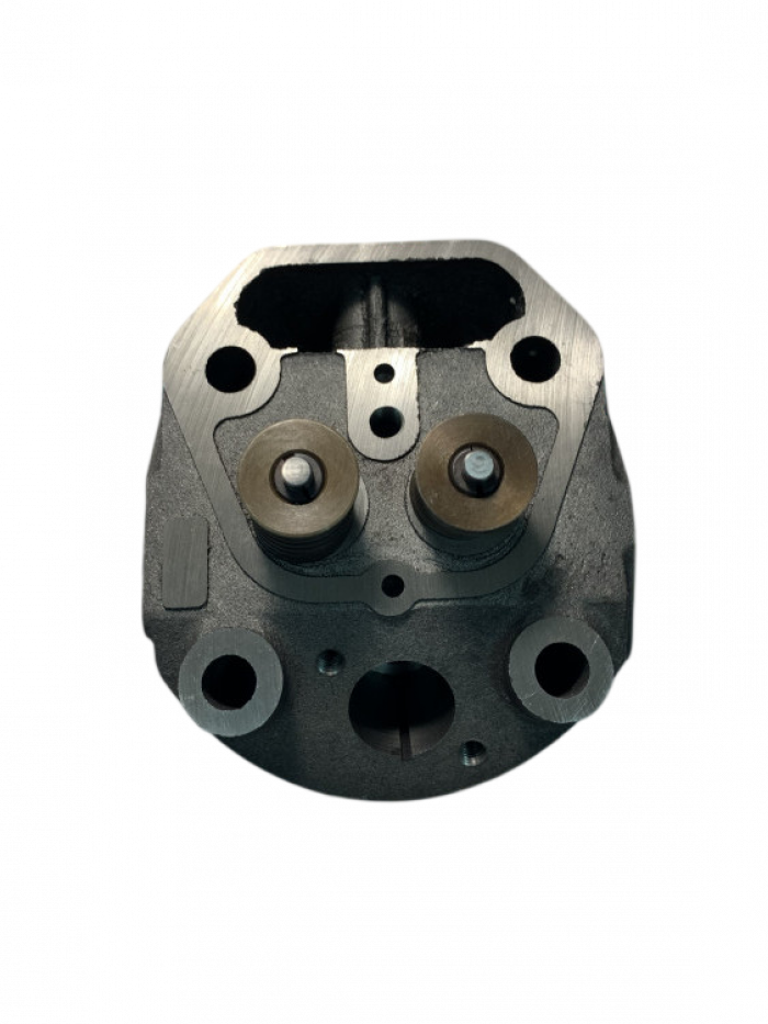 Головка блока цилиндра в сборе с клапанами R180 под форсунку с форкамерой