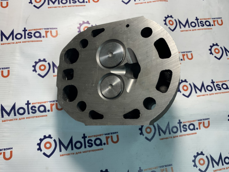 Головка блока цилиндра в сборе с клапанами R180 (под форсунку с форкамерой)