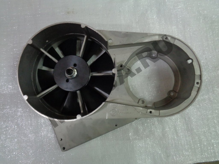 Корпус вентилятора снегоход Буран в сборе с пластиковой крыльчаткой (110500560)