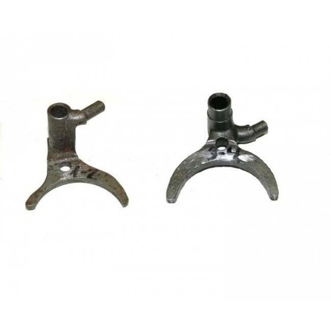 Вилка Урал переключения передач (пара) (реставрация)