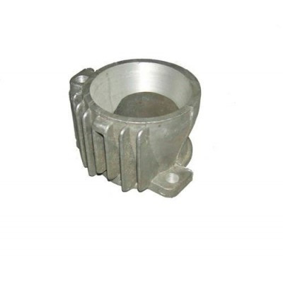 Патрубок Пл выхлопной новый