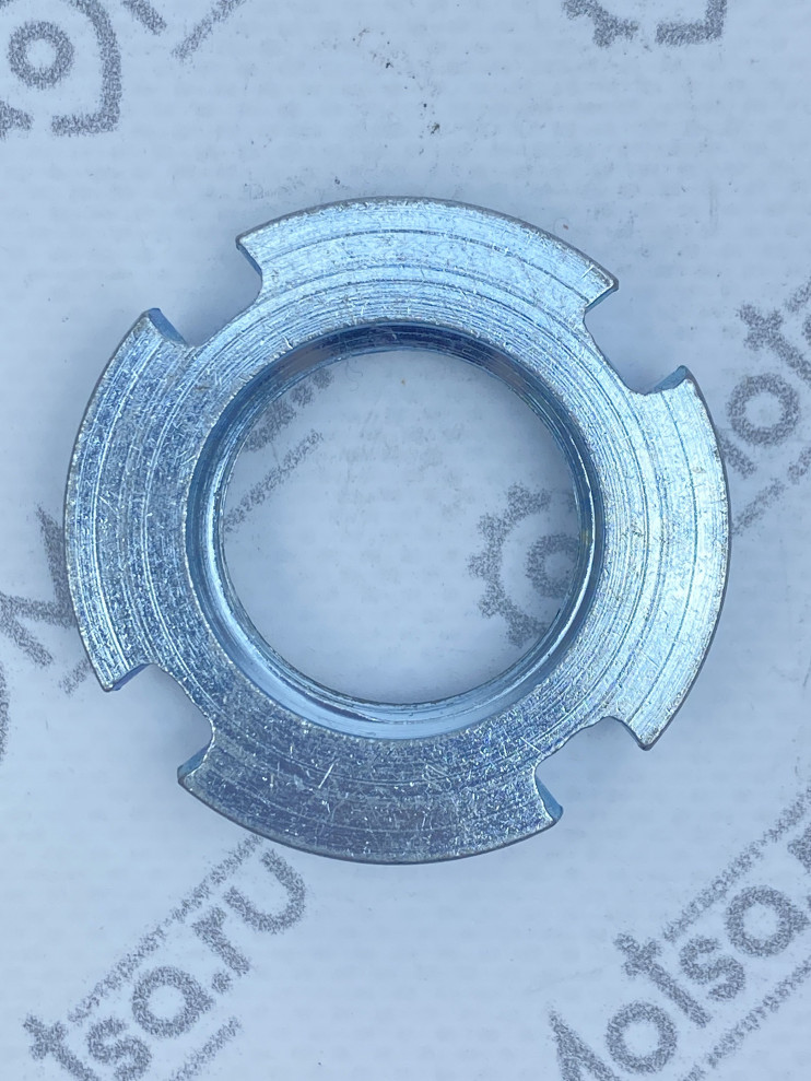 Гайка регулировочная рулевой колонки трицикл LF200ZH-2