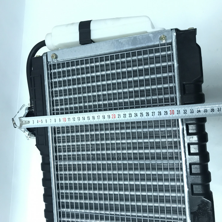 Радиатор охлаждения Lifan 250 см3 тосола трицикл