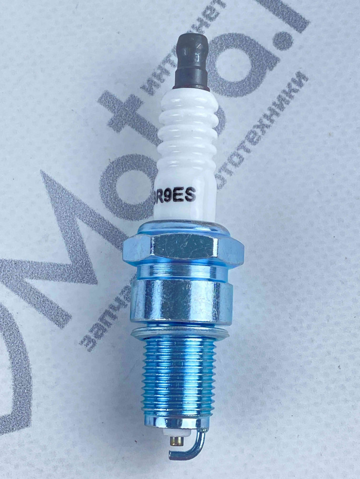 Свеча ARCTIC CAT BR9ES  снегоход Рысь