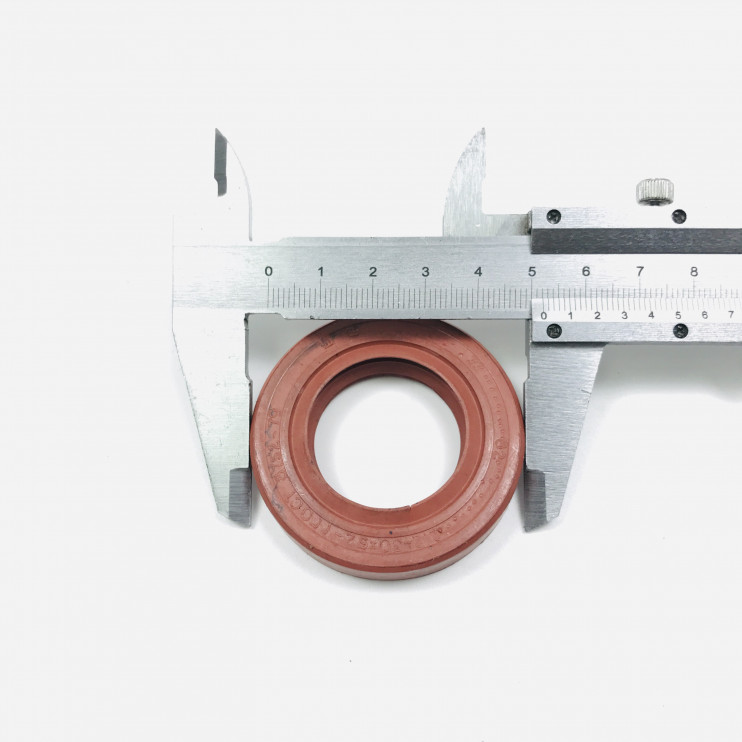 Сальник Буран коробки реверса 2.2х30х52-1 002050047 2 пыльника красный