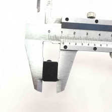 Шпилька шины Husqvarna 365 372