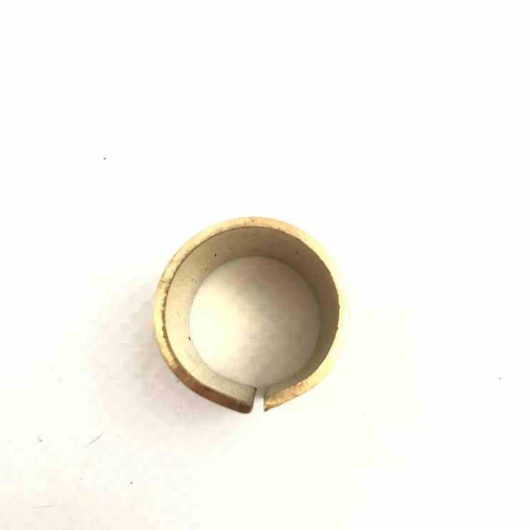 Втулка шатуна Урал с прорезью Россия