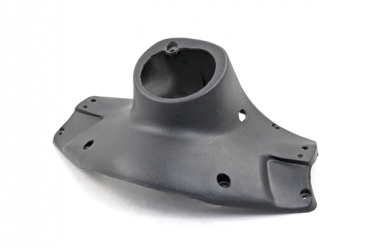 Облицовка спидометра нижняя Tracer