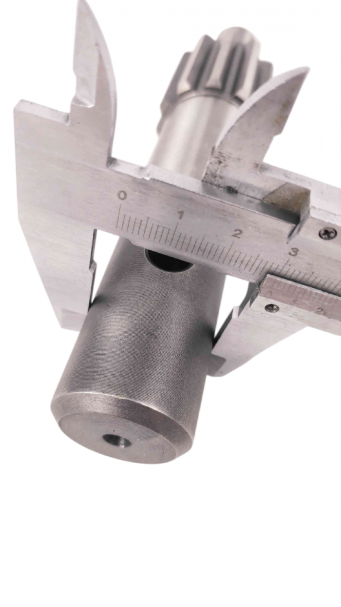 Вал фрез с шестернёй редуктора к мотоблоку Нева 005.47.0293 левый