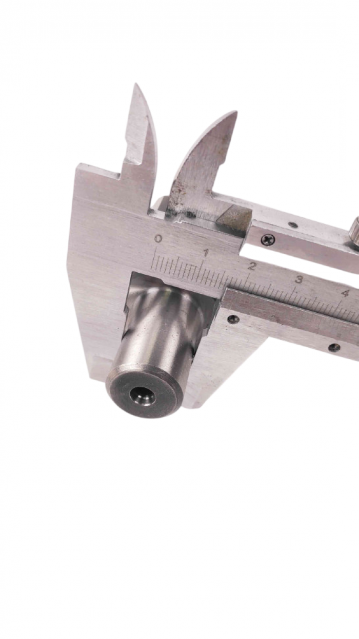 Вал фрез с шестернёй редуктора к мотоблоку Нева 005.47.0293 левый