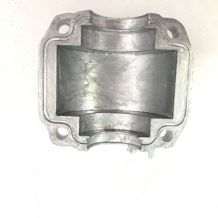 Крышка коленвала Stihl 180 поддон 1130 021 2505