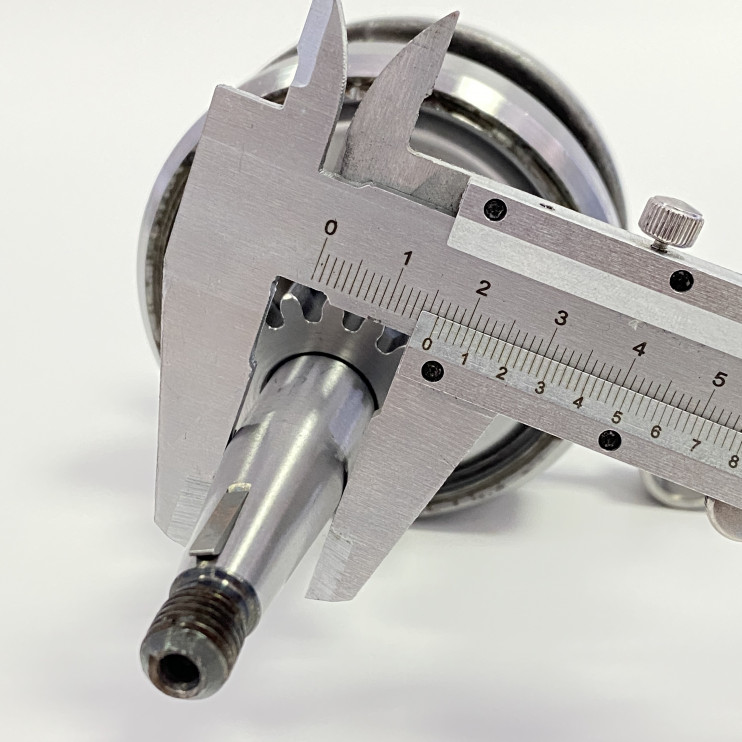 Коленвал 4х такт 50-80 см3 139QMB  (шестерня под маслонасос 16 зубов)