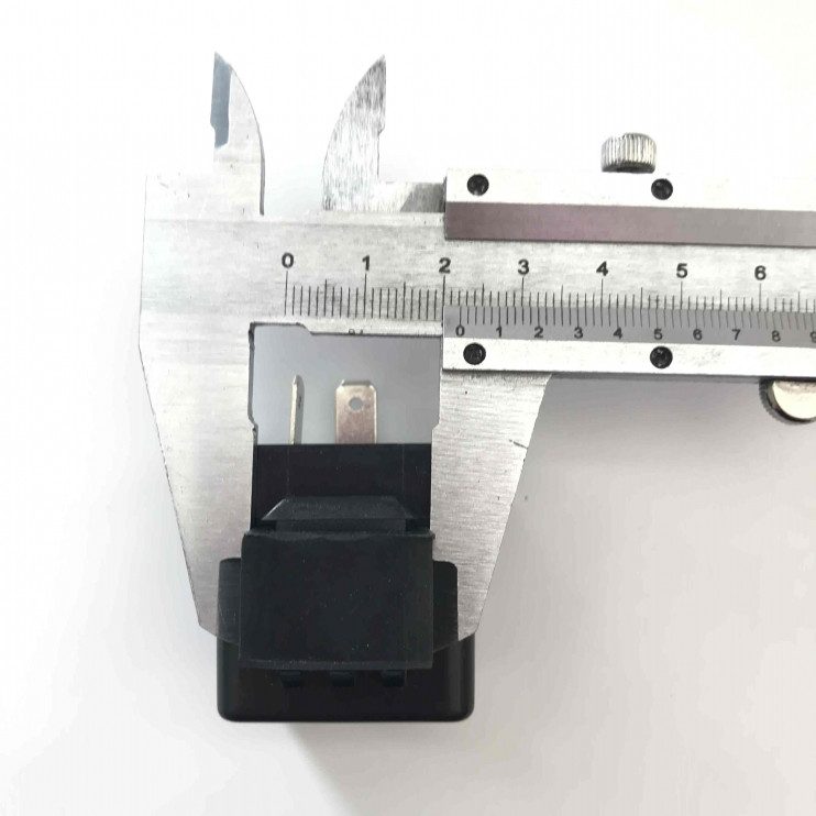 Реле поворотов 2 контакта квадратное Yamaha YBR 125