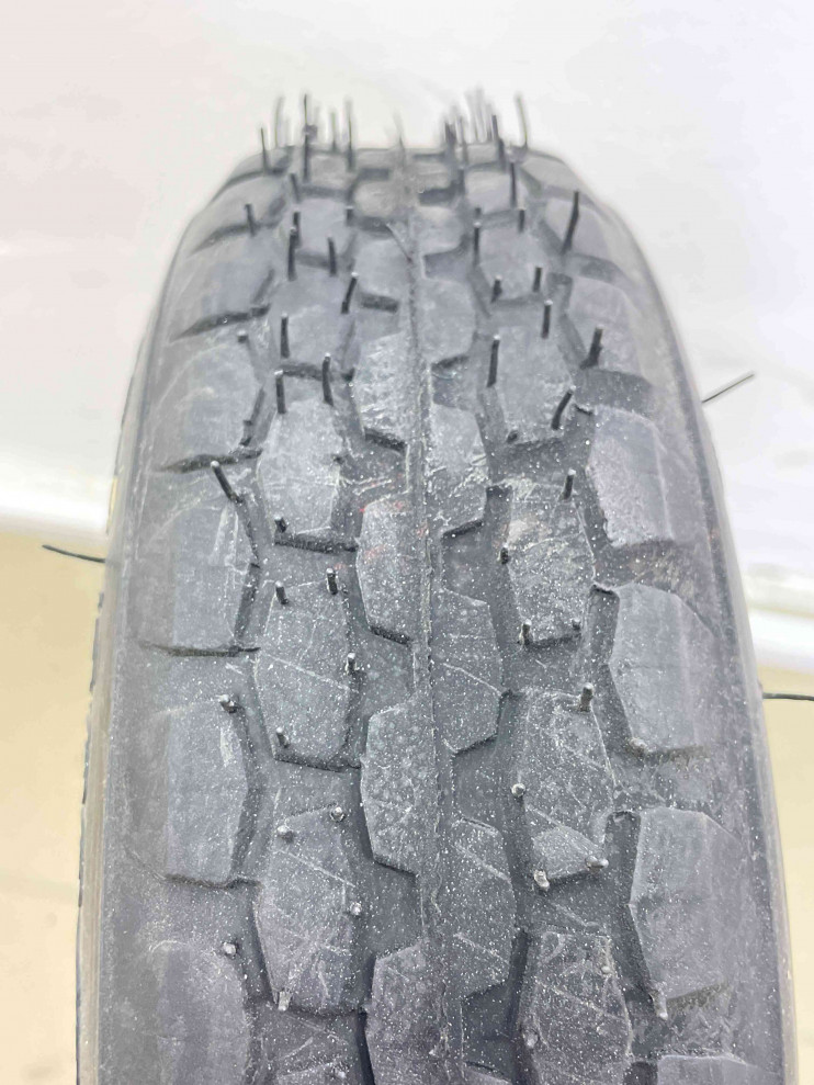 Покрышка 8" 4,80/4,00-8 Петрошина Л-377 для тачки садовой с камерой