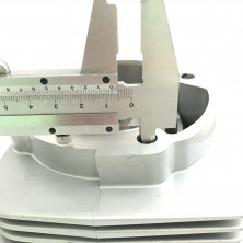 Цилиндр снегоход Буран 4х канальный С левый  без шпилек