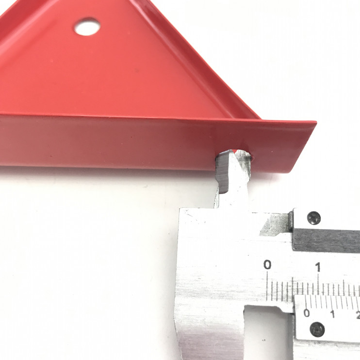 Щиток ветровой 02 с решеткой тонированный красный