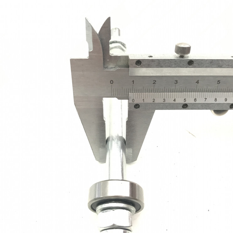 Ось втулки заднего колеса 3-8х182 мм на промподшипниках