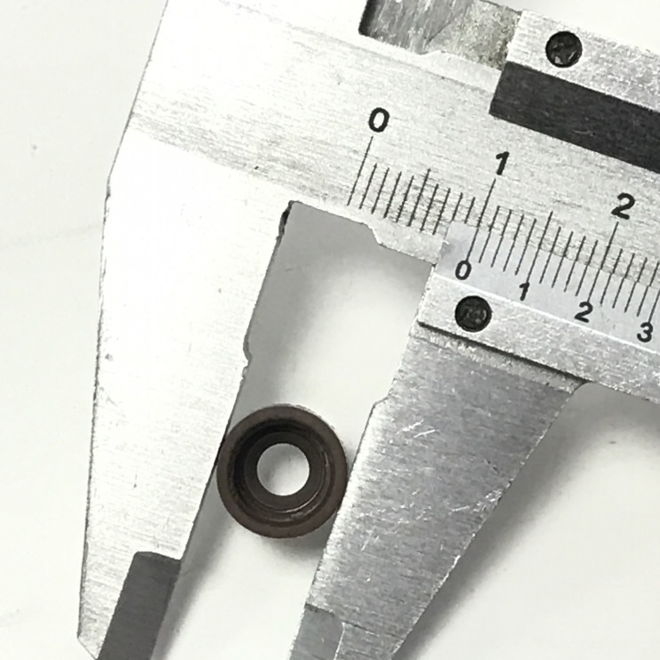 Колпачки маслосьемные 152QMI