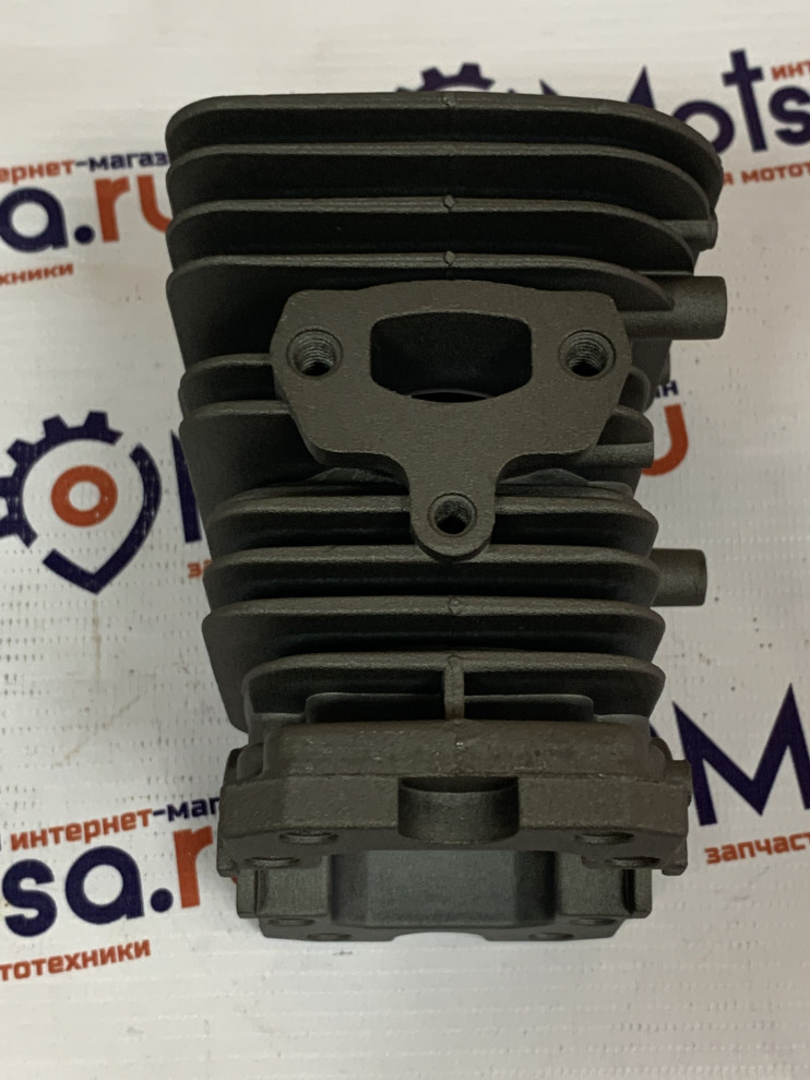 Поршневая группа Husqvarna 141 в сборе 40сс с крышкой коленвала черная