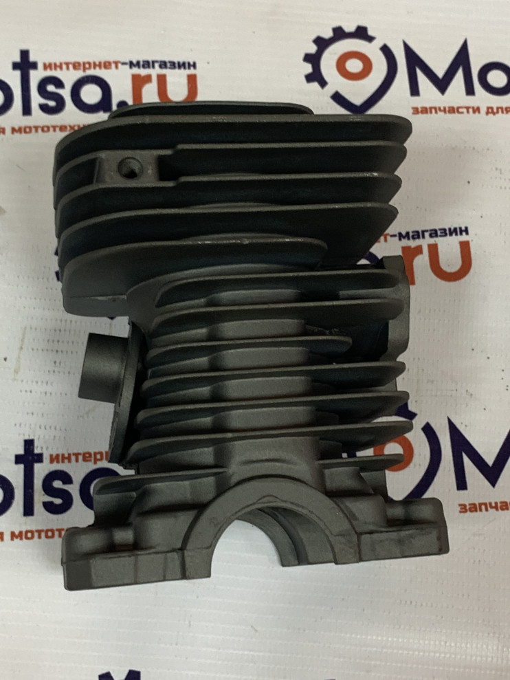 Поршневая группа Husqvarna 141 в сборе 40сс с крышкой коленвала черная