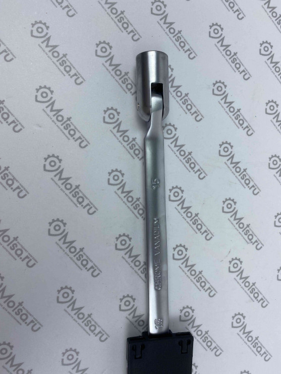 Ключ рожково-торцевой на 15