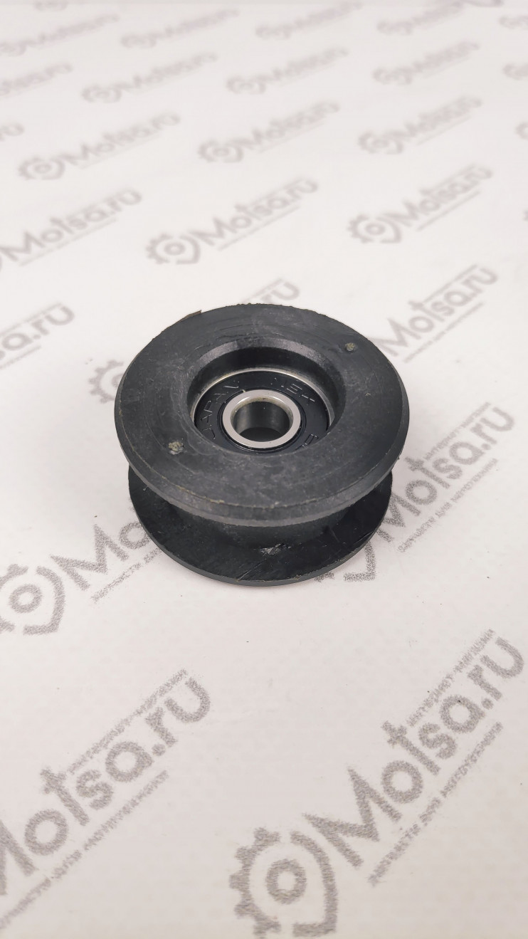 Ролик натяжения ремня CHAMPION BC5512,5712 маленький (HY038)